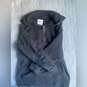 Aerie black quarter zip, size XS/S